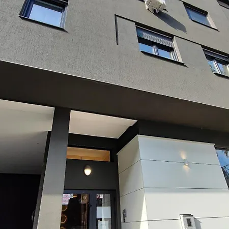 Filinhome Gunduliceva 2 Apartment *
