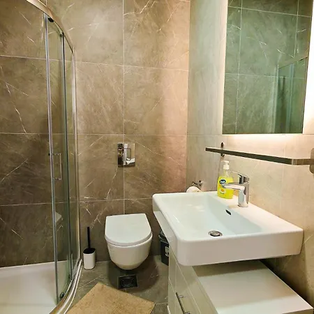 Filinhome Gunduliceva 8 * Novi Sad