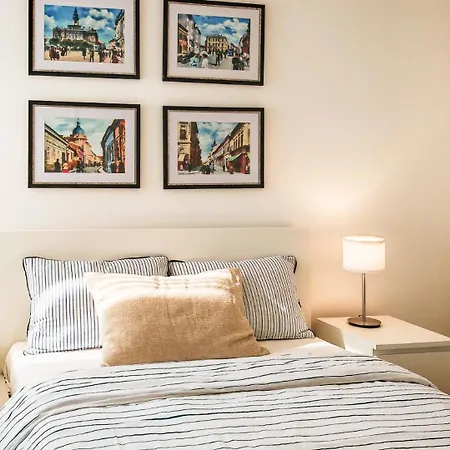 Filinhome Gunduliceva 8 نوفي ساد